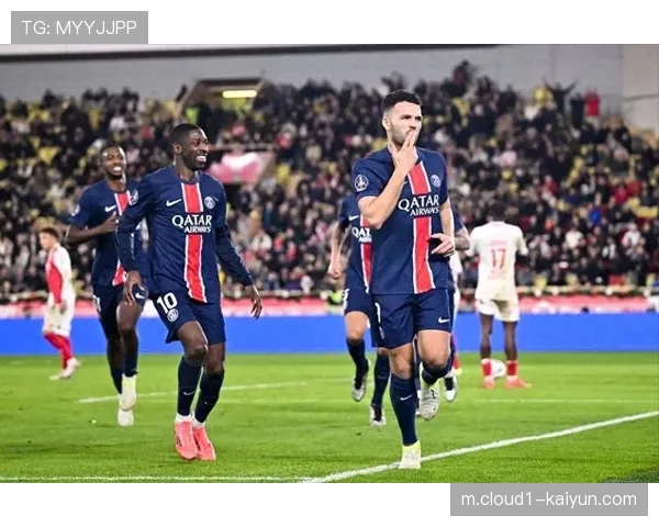 阿什拉夫爆射扳平比分 巴黎客场3比2逆转摩纳哥